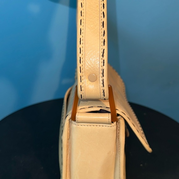 Beautiful Cole Haan clutch bag Beige - Picture 9 of 10